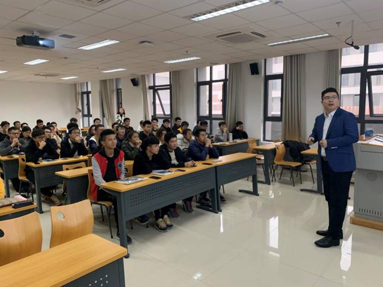 说明: http://www.bjxy.cn/__local/C/F6/C2/35FEE481A0017054EBF3D74BDDF_49EE96D3_9DA36.png