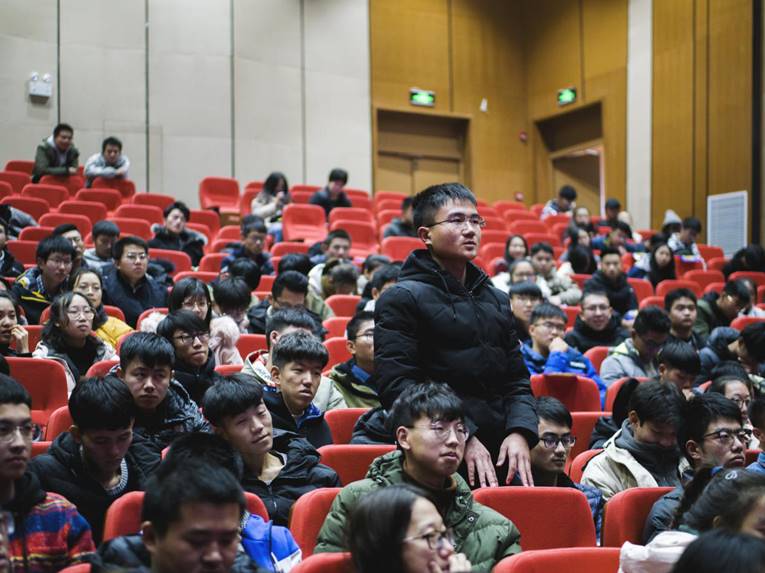 说明: http://www.bjxy.cn/__local/F/34/59/DC59FC61242B95E451C13A80E85_0D652F02_151665.png